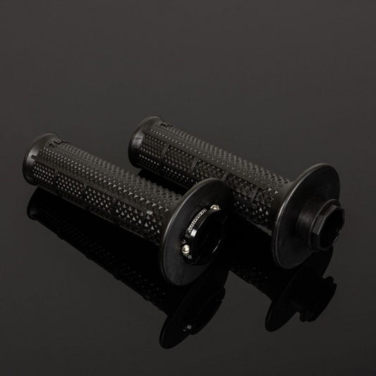 Renthal MX R-Works Lock-On UltraTacky™ Tapered Griffe - Half Waffle — Produktbild