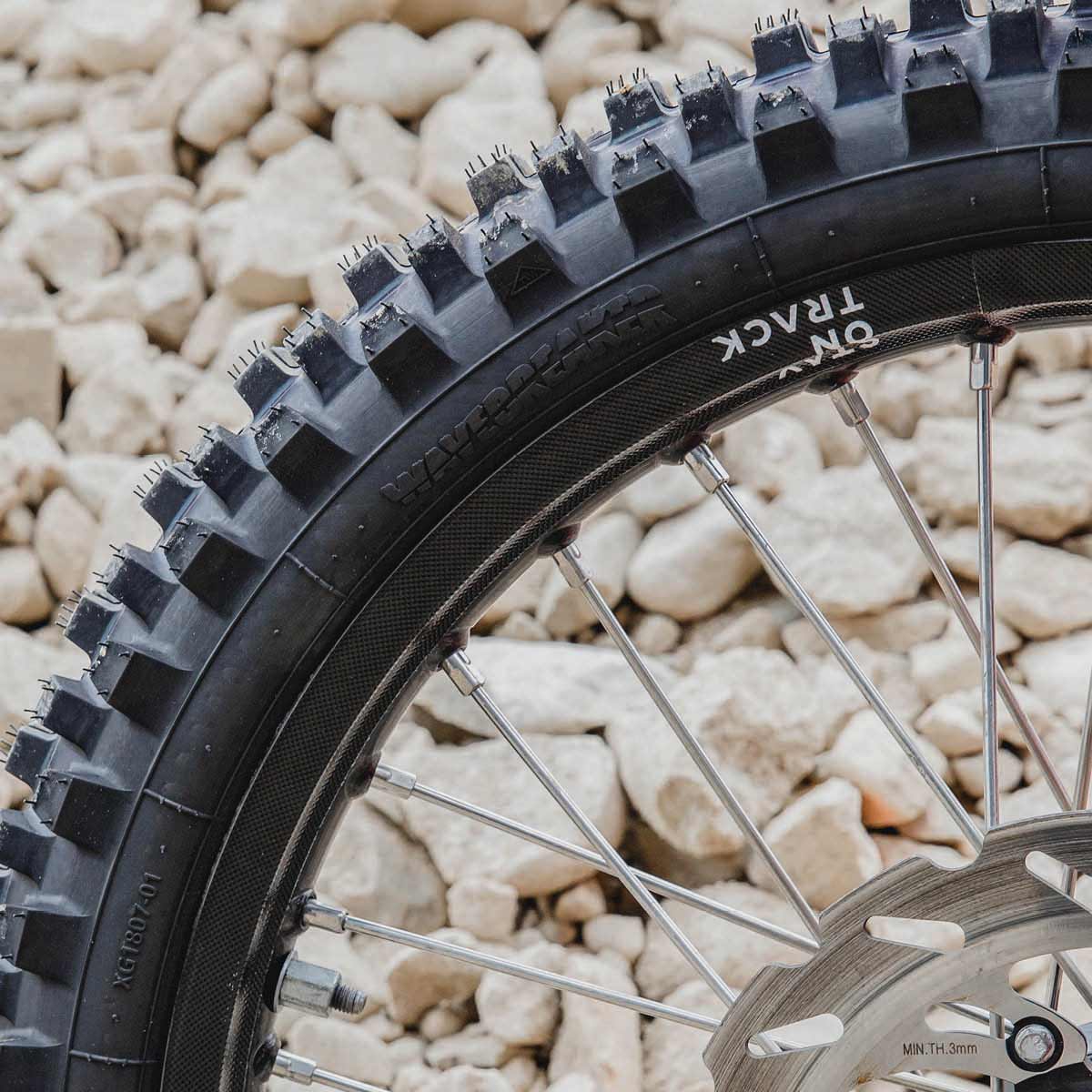 X-Grip — Reifen WAVEBREAKER