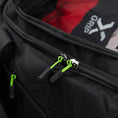 Bild in Galerie-Betrachter laden, X-Grip — Wheelie Bag
